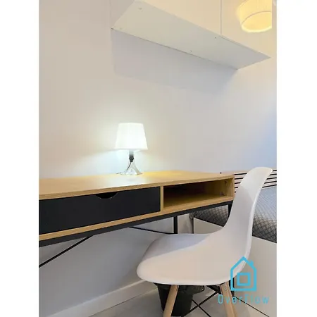 Giraffe 5 Min To Old Town *